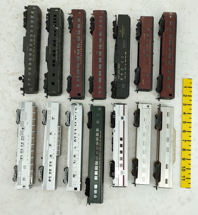 14 MIXED PASSENGER CARS INV 261220049