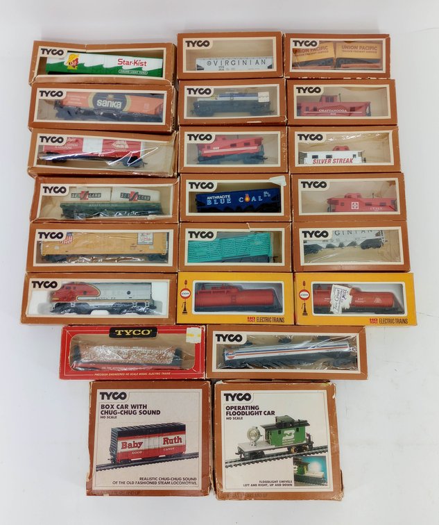 LOT OF TYCO FREIGHTS  INV 261220074