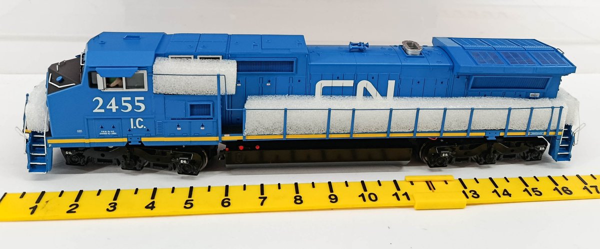MTH NNC CN TWO RAIL HIGH RAIL DASH 8-40CW DIESEL ENGINE INV 260790650