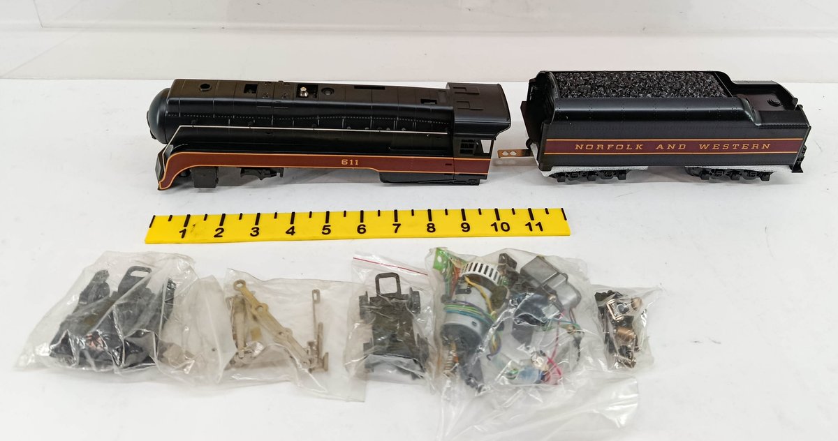 MTH NNC NORFOLK & WESTERN 4-8-4 BANTAM J STEAM ENGINE, MISSING FRAME/PARTS INV 260790728
