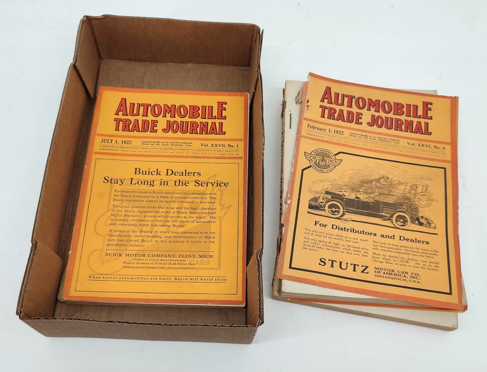AUTO TRADE JOURNALS 2/22, 3/22 & 8/22 LOOSE INV 261570626