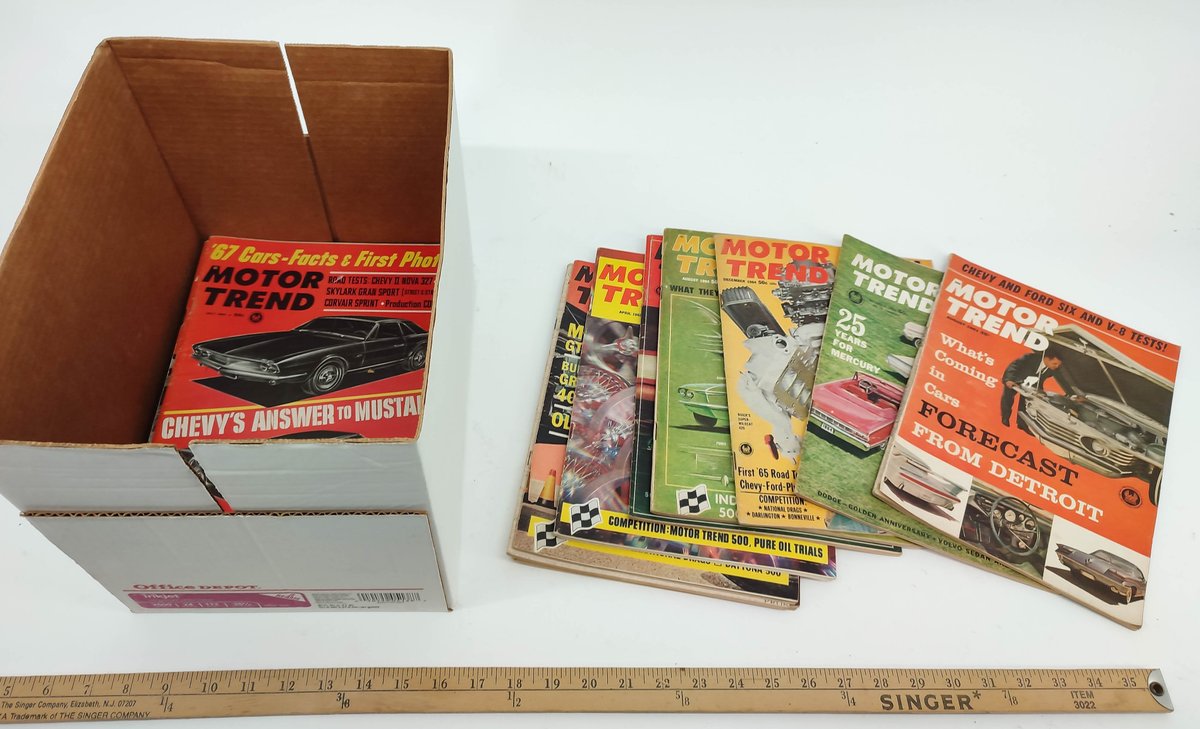 MOTOR TREND MAGS. 23 ISSUES 1961-69. INV 261570635