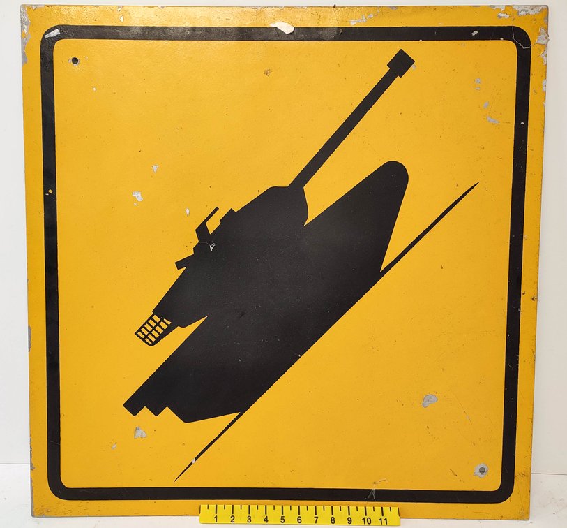 YELLOW METAL TANK SIGN 30" X 30" INV 261650305