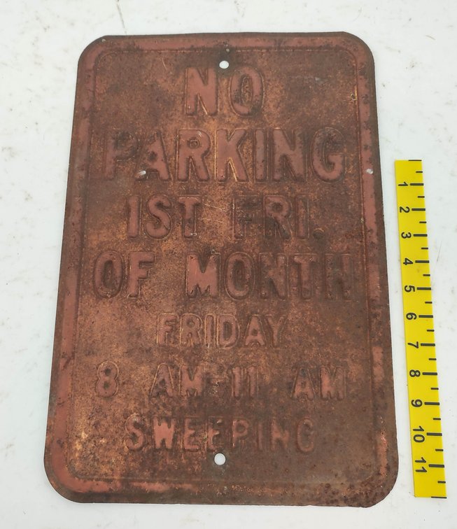 VINTAGE WEATHERED (NO PARKING) SIGN INV 260980025