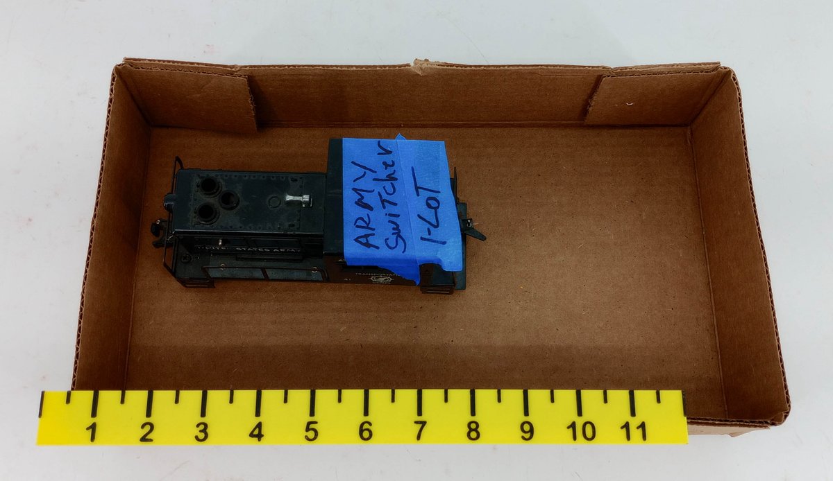 LIONEL O GA. UNITED STATES ARMY POWERED SWITCHER INV 260990011