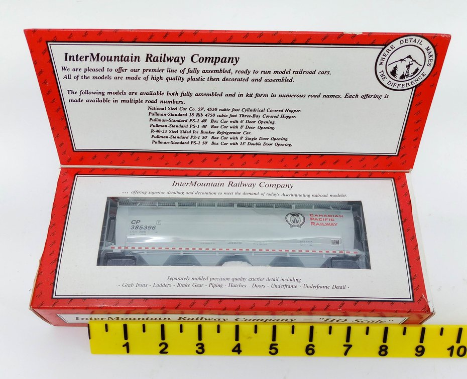INTERMOUNTAIN RAILWAY CP 385396 CANADIAN PACIFIC 4 BAY CYLINDRICAL HOPPER, OB INV 261040025