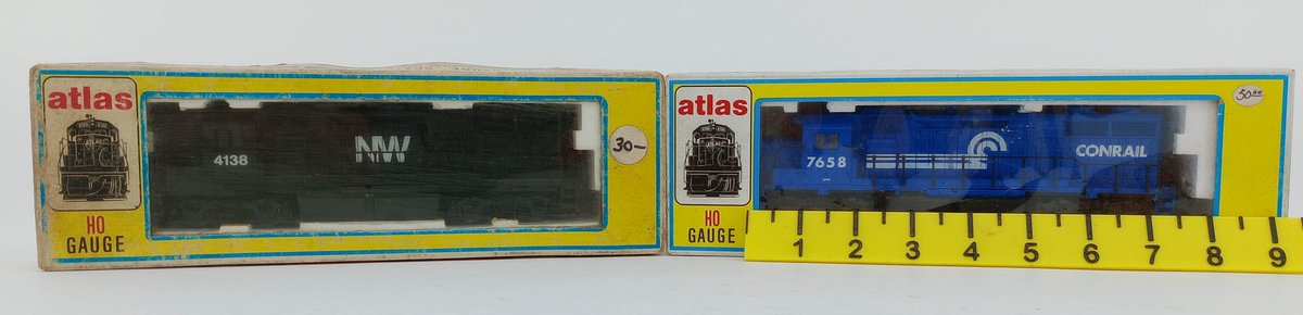 ATLAS HO GAUGE GP38 DIESEL LOCOMOTIVES: 7067 CONRAIL, 7023 UNDECORATED, 2 OBS INV 261040026