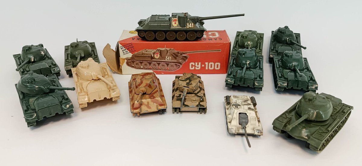 ASSORTED DIE-CAST MILITARY TANKS & VEHICLES CY-100 RUSSIAN COLLECTOR SERIES GERMAN TANKS AMERICAN TANKS OB  INV 261671942