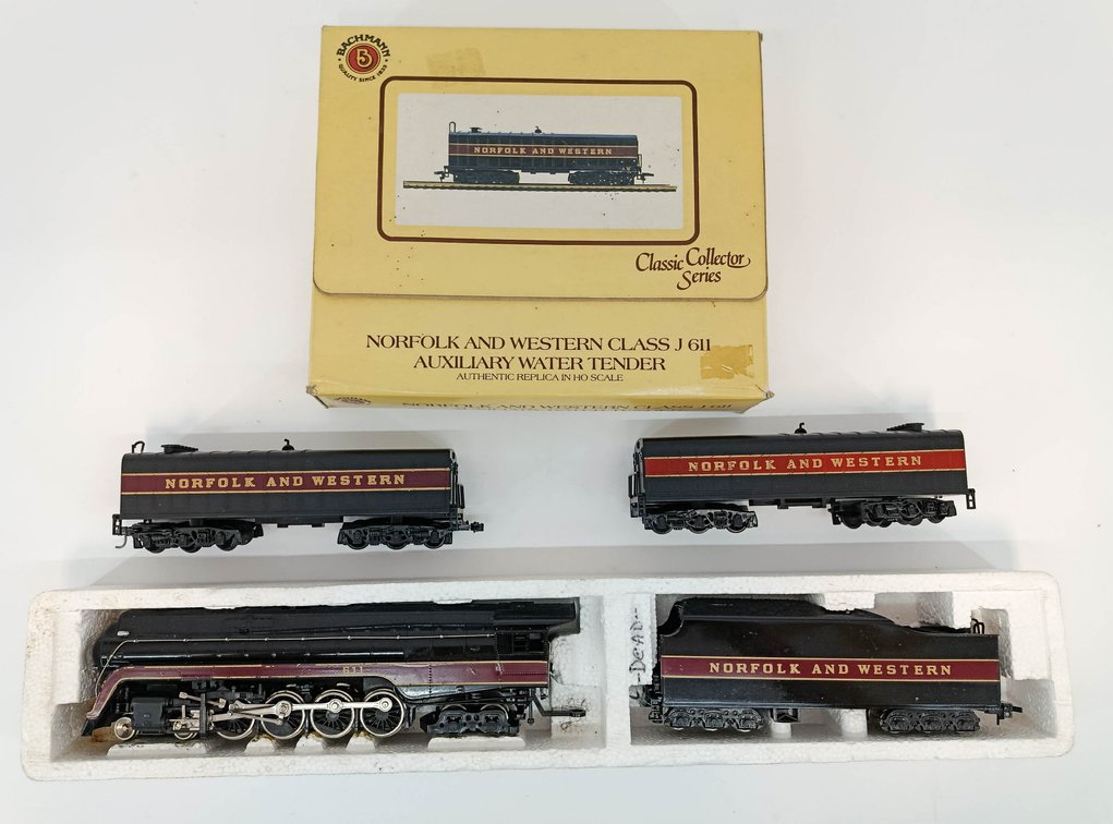 HO GA BACHMANN 611 J CLASS W/ 3 AUX TENDERS  INV 261671950