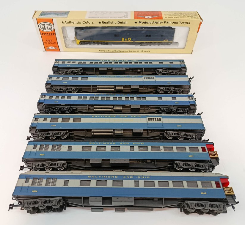 HO GA CONCOR B&O E7A DIESEL AND RIVAROSSI PASS CARS  INV 261671961