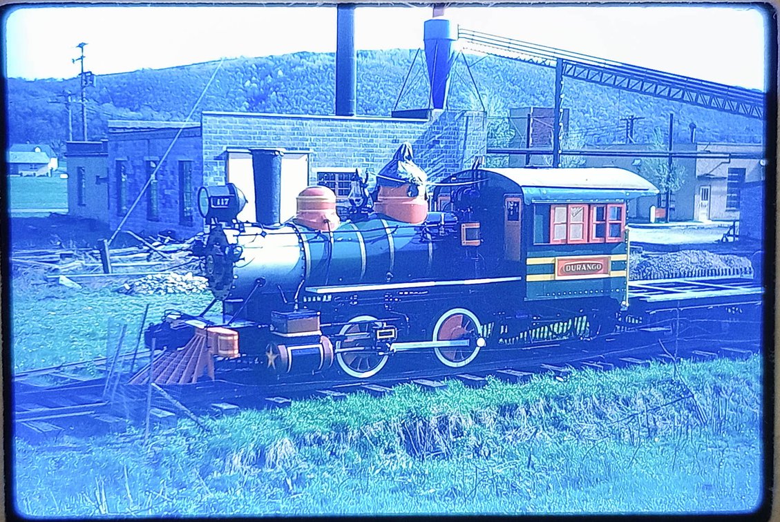 150+ COLOR PHOTOS: A LITTLE OF EVERYTHING, TRAINS, PLANES, PEOPLE, SCENERY ETC INV 260490009