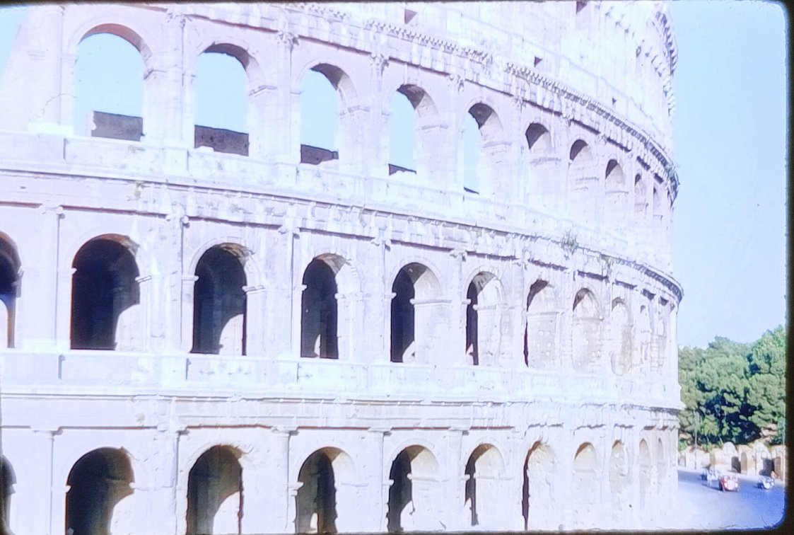 125+ COLOR SLIDES: SOME TRAINS, MOSTLY SCENERY, BUILDINGS  INV 260830006