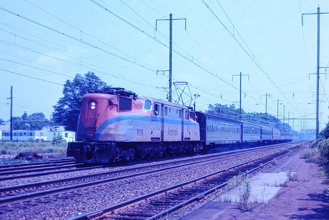 450+ COLOR SLIDES: TRAINS, BUSES, TROLLEYS, SCENERY, ETC  INV 262510768