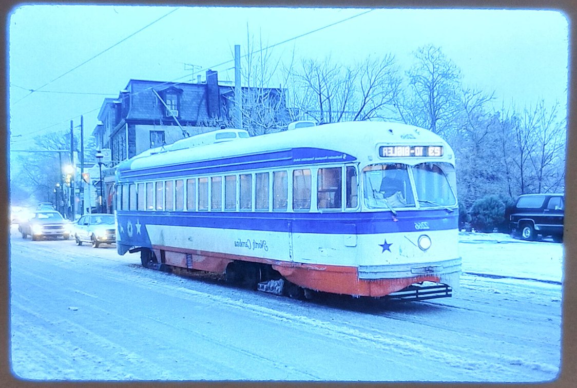 500+ COLORED SLIDES: TRAINS, TROLLEYS, RAILROAD FACILITIES ETC  INV 262510809