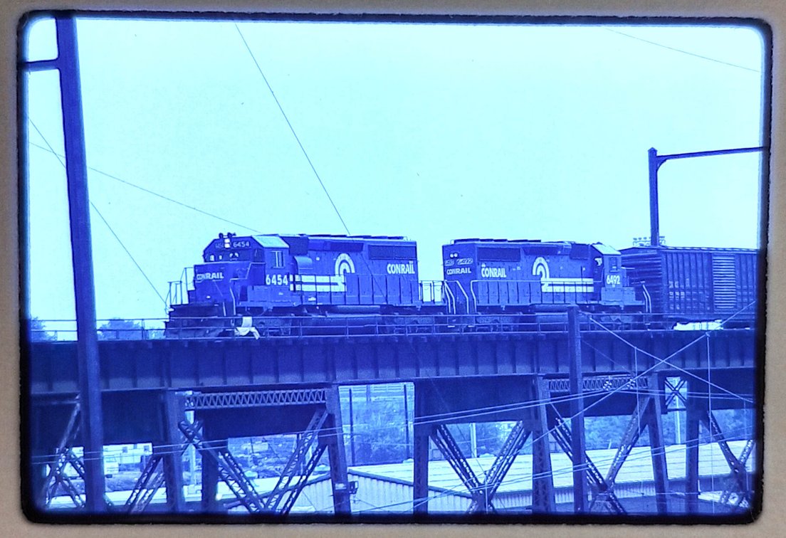 600+ COLORED SLIDES: MOSTLY TRAINS  INV 262510839