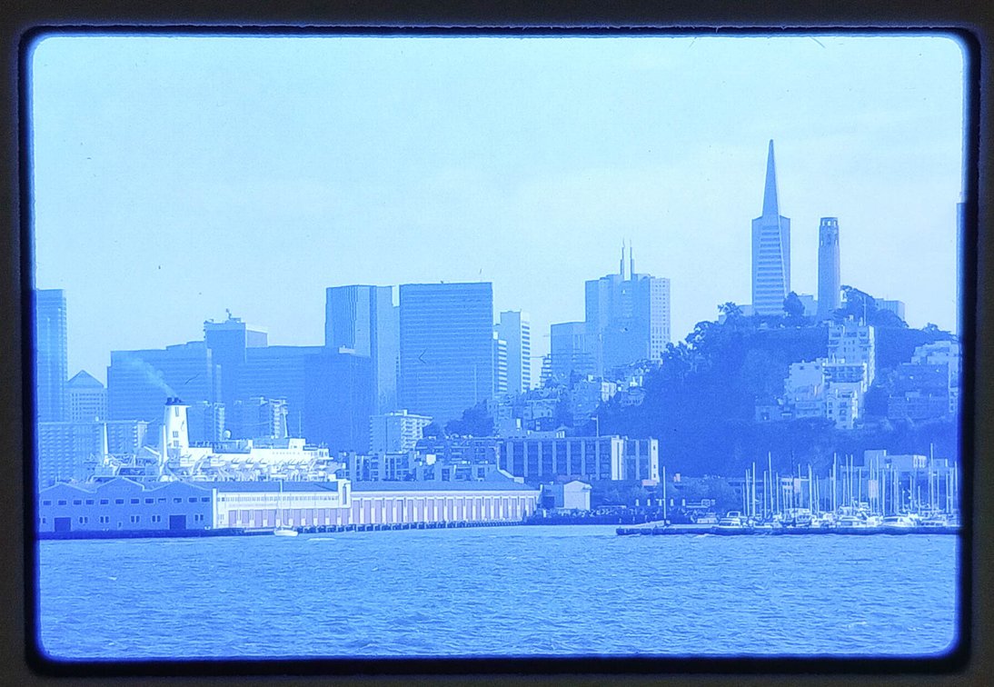 450+ COLOR SLIDES - TRAINS, TROLLEYS, SCENERY, MOSTLY CALIFORNIA  INV 262510842