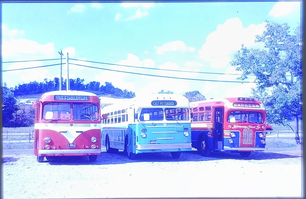 300+ COLOR SLIDES - TRAINS, BUSES, SCENERY ETC  INV 262510855