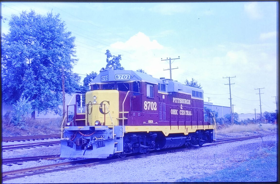 250+ COLOR SLIDES - MOSTLY TRAINS, TROLLEYS ETC  INV 262510857