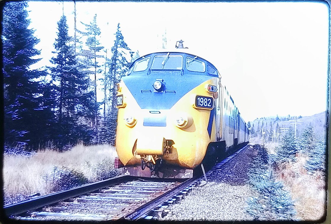 350+ COLOR SLIDES - MOSTLY TRAINS  INV 262510869