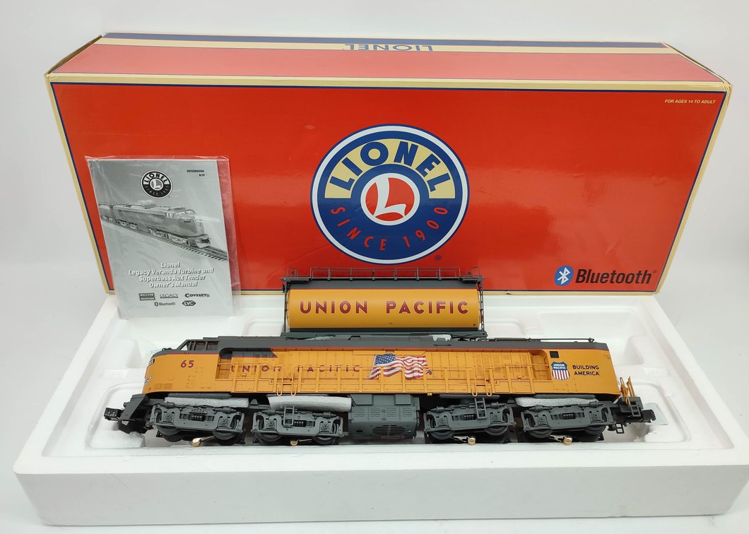 LIONEL UNION PACIFIC LEGACY VERANDA TURBINE 65 FLAG SCHEME & SUPERBASS AUX TENDER BLUETOOTH 2133730 OB  INV 263230041