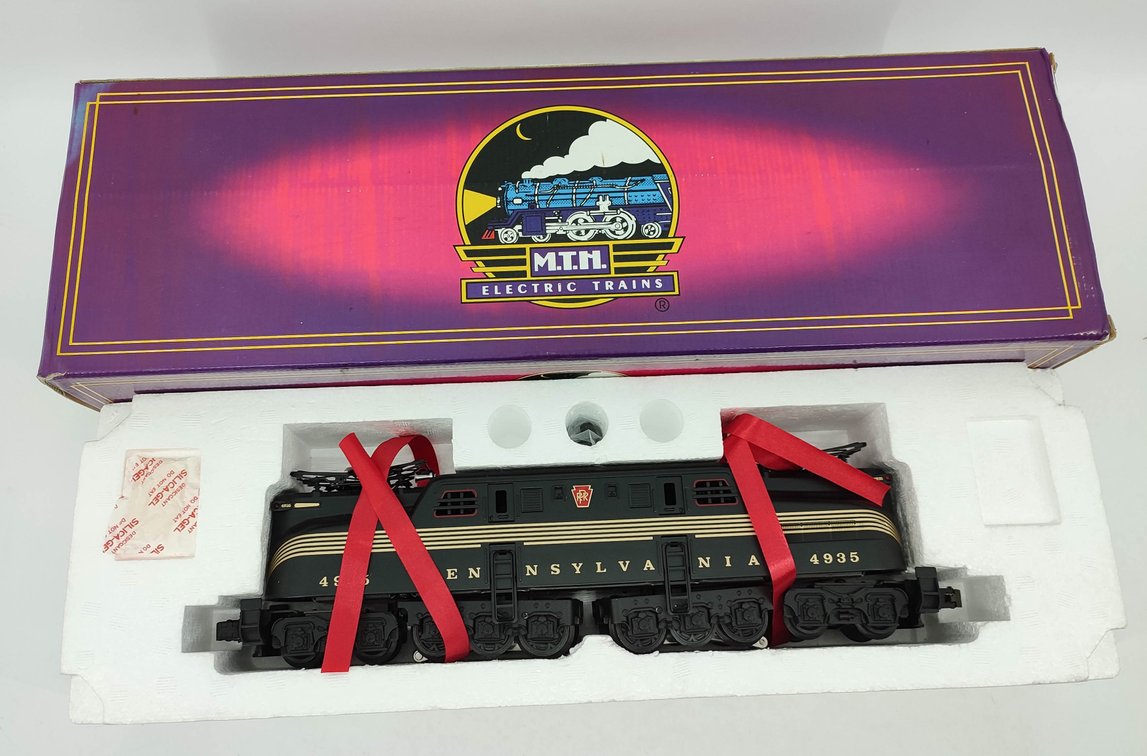 M.T.H. PRR GREEN 5-STRIPE 4935 GG-1 LOCOMOTIVE 3-RAIL W/ HORN MT-5105L OB  INV 263230052