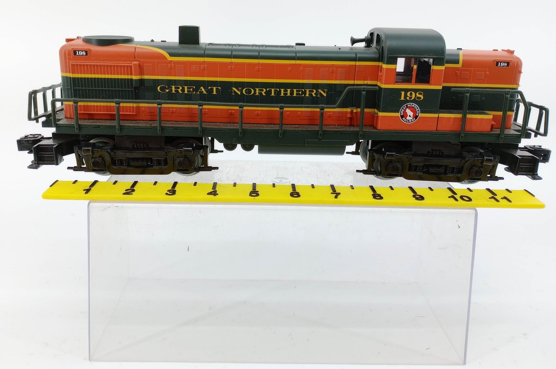 O GAUGE GREAT NORTHERN 198 RS-3 DIESEL LOCOMOTIVE, NO BOX  INV 263310020