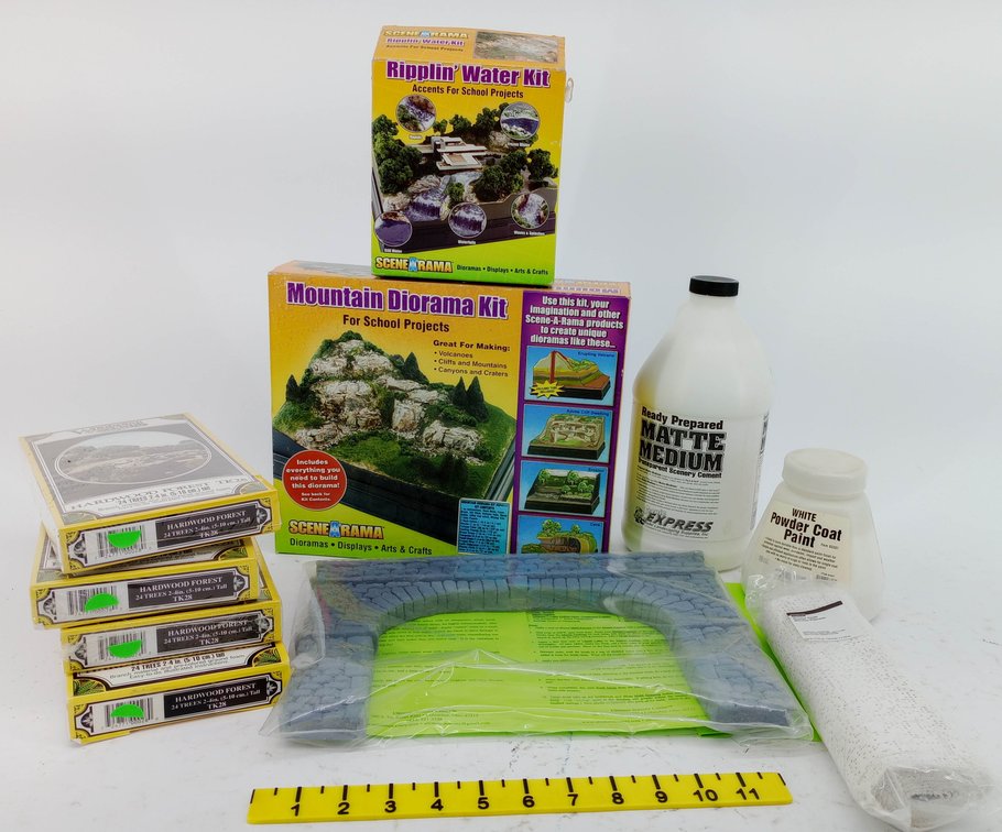 SCENE-A-RAMA MOUNTAIN DIORAMA & RIPPLIN WATER KITS, 4 WOODLAND HARDWOOD FOREST TREE KITS, TUNNEL PORTAL  INV 263310098