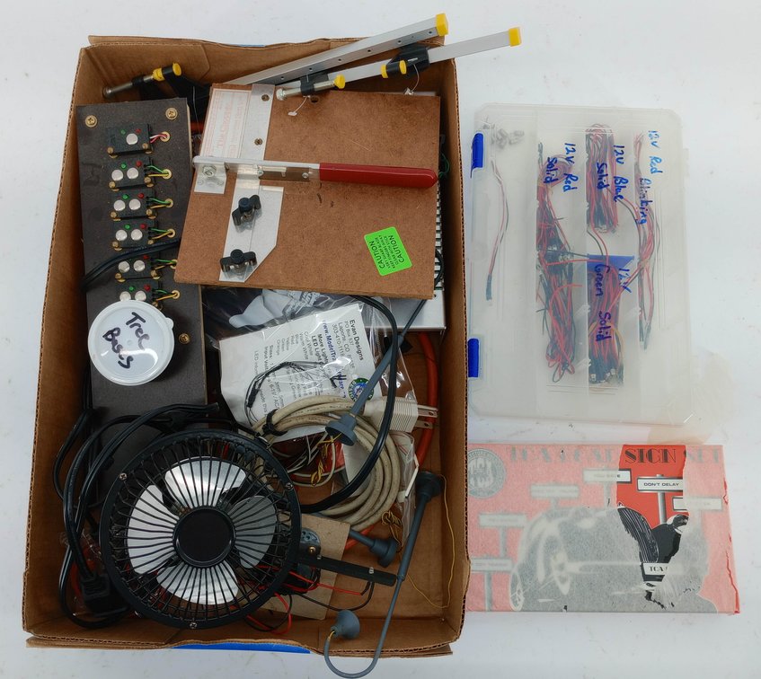 MODEL RAILROAD LOT CHOPPER BLADE CUTTER EVAN DESIGNS LED LIGHTS WALTHERS TCA SIGN SET CLAMPS FAN POWER SUPPLY  INV 263310100