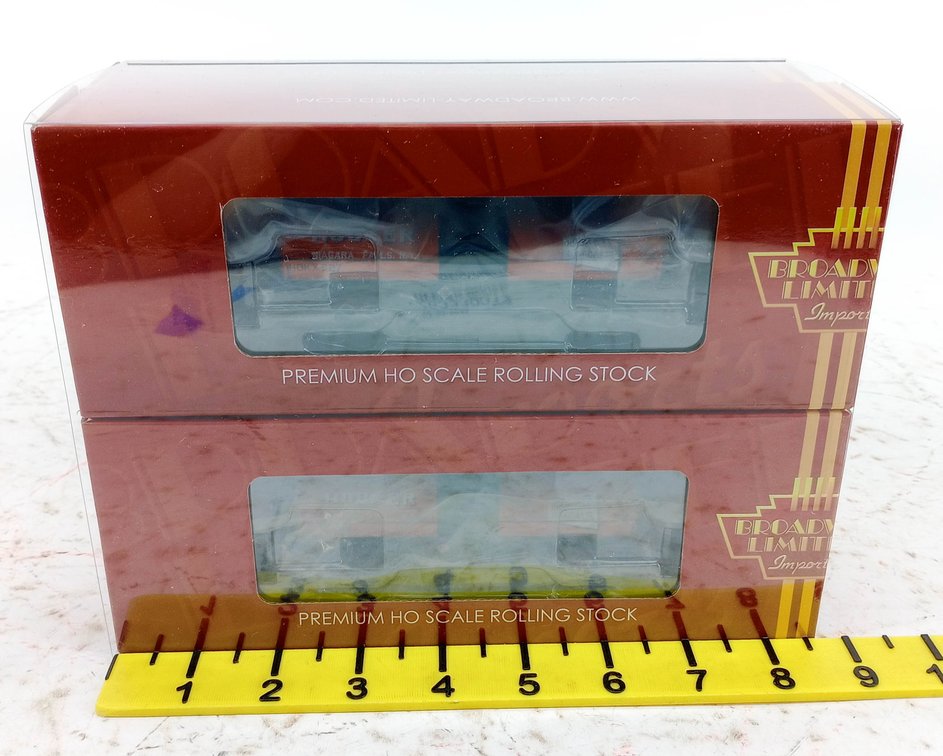 4 BROADWAY LIMITED N GAUGE 6170 HOOKER CHEMICALS 6000 GAL CHLORINE TANK CARS, 4 OBS INV 263330017