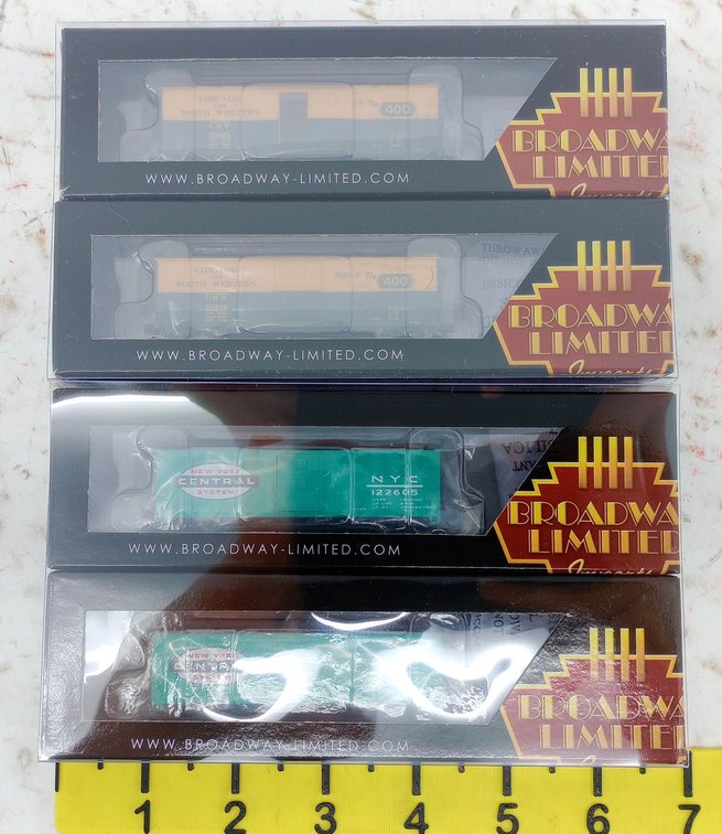 4 BROADWAY LIMITED 7281 & 7276 NYC & CNW USRA 40FT STEEL BOXCARS N SCALE, 2 OBS INV 263330036