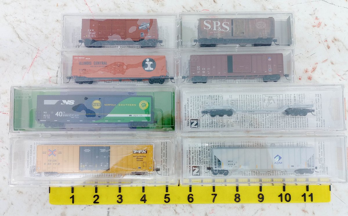8 MICRO-TRAINS N SCALE FREIGHT CARS NS, UP, IC, CNW, SPS, TTX, ADM, DODX, 8 OBS INV 263330055