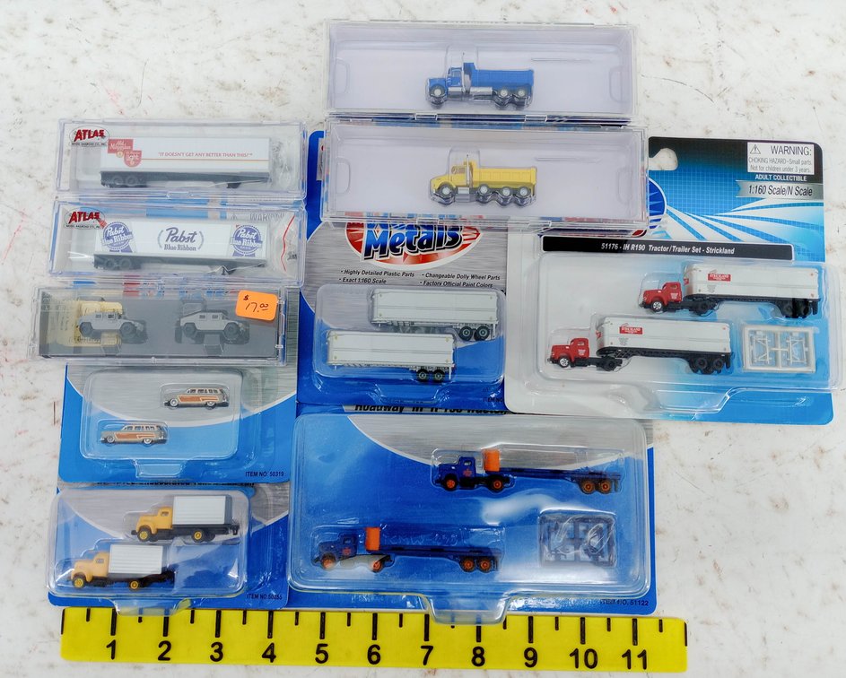 ASSORTED ATLAS & MICRO-TRAINS N SCALE TRUCKS, TRAILERS & CARS, OBS INV 263330080