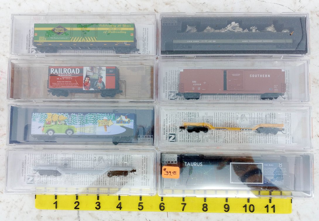 8 MICRO-TRAINS N SCALE FREIGHT CARS INCL SOUTHERN, TTX, READING & NORTHERN, 8 OBS INV 263330086