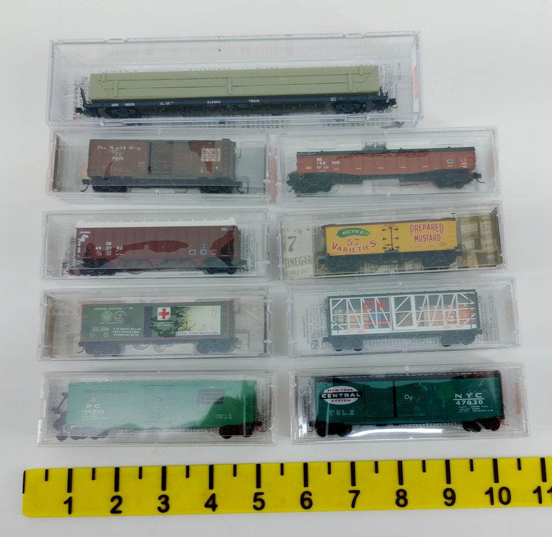 9 MICRO-TRAINS N SCALE ASSORTED FREIGHT CARS, SOME OBS INV 263330101
