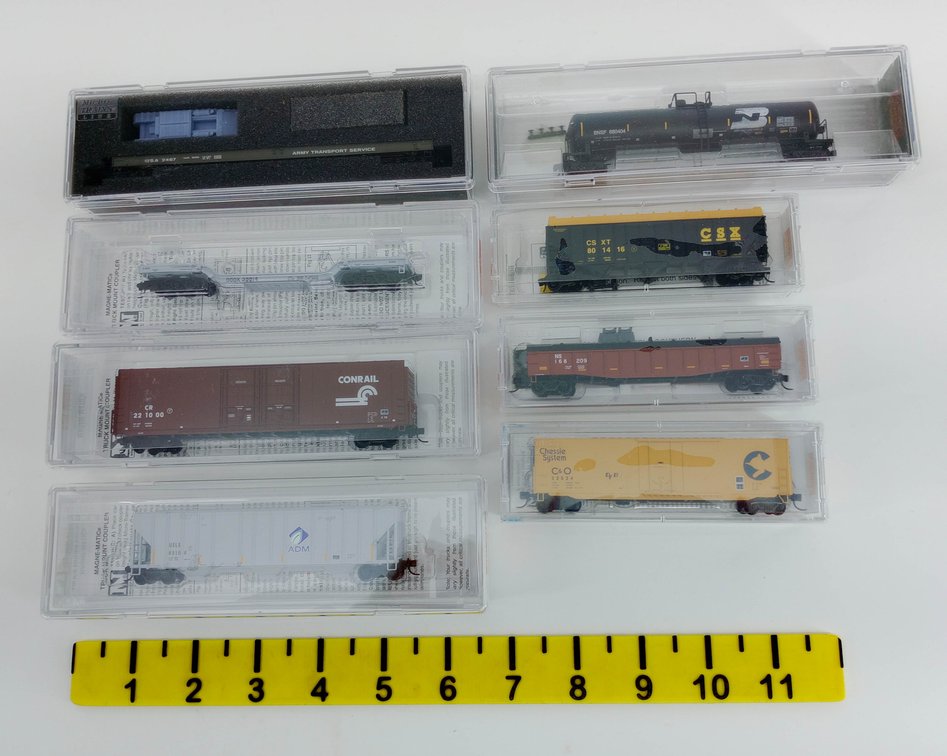 8 MICRO-TRAINS N SCALE FREIGHT CARS CSX, NS, C&O, BNSF, CONRAIL, ADM, DOD, 8 OBS INV 263330111