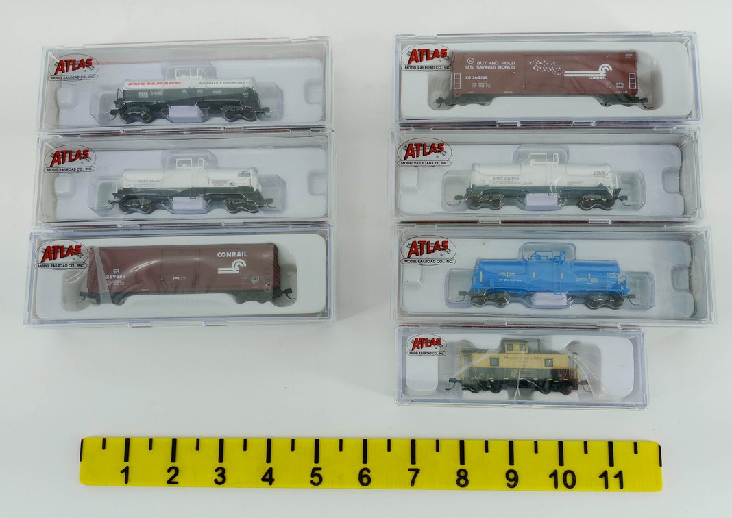 7 ATLAS N SCALE CONRAIL & ACFX TANK CARS, BOXCARS & CABOOSE, 7 OBS INV 263330123