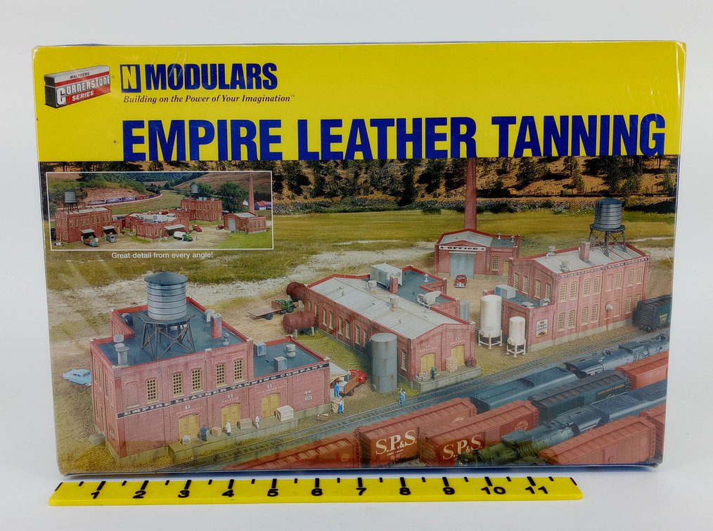 WALTHERS 933-3299 EMPIRE LEATHER TANNING N SCALE BUILDING KIT, SEALED OB INV 263330138