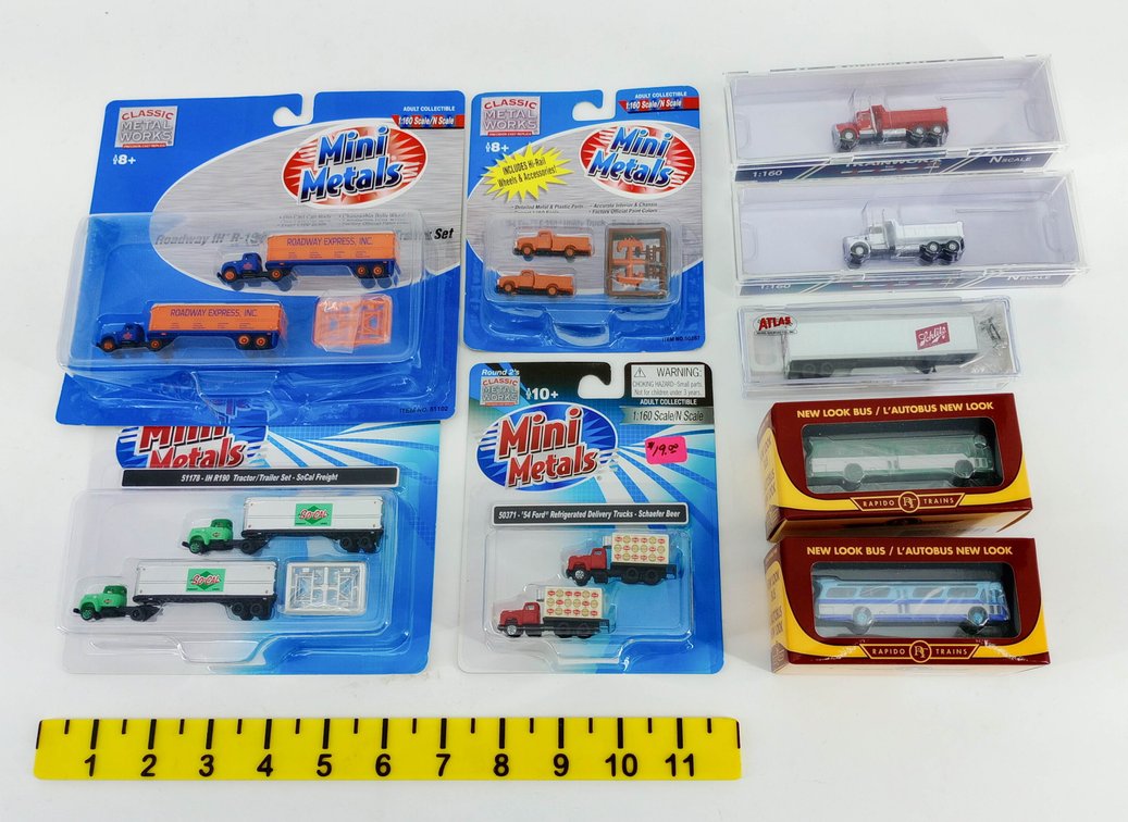 ASSORTED N SCALE MINI METALS, RAPIDO, ATLAS & TRAINWORX TRUCKS & BUSES INV 263330164