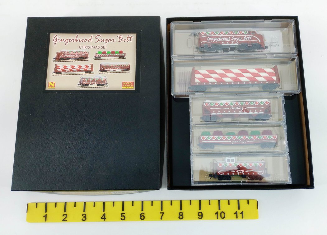 MICRO-TRAINS 993 21 330 GINGERBREAD SUGAR BELT N SCALE CHRISTMAS SET, 5 CARS, OB INV 263330180