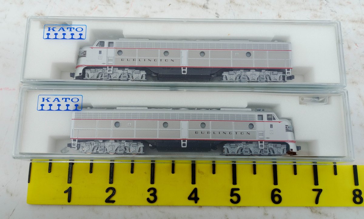 KATO 106-2101 CB&Q BURLINGTON E8/9 A+A N SCALE DIESEL LOCOMOTIVE SET, OB INV 263330230