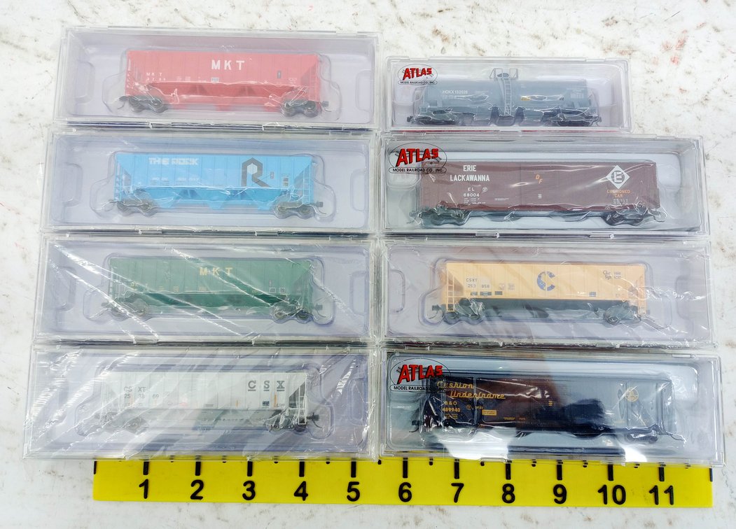8 ASSORTED ATLAS N SCALE FREIGHT CARS INCL B&O, ERIE LACKAWANNA, CSXT, MKT, ROCK, 8 OBS INV 263330236