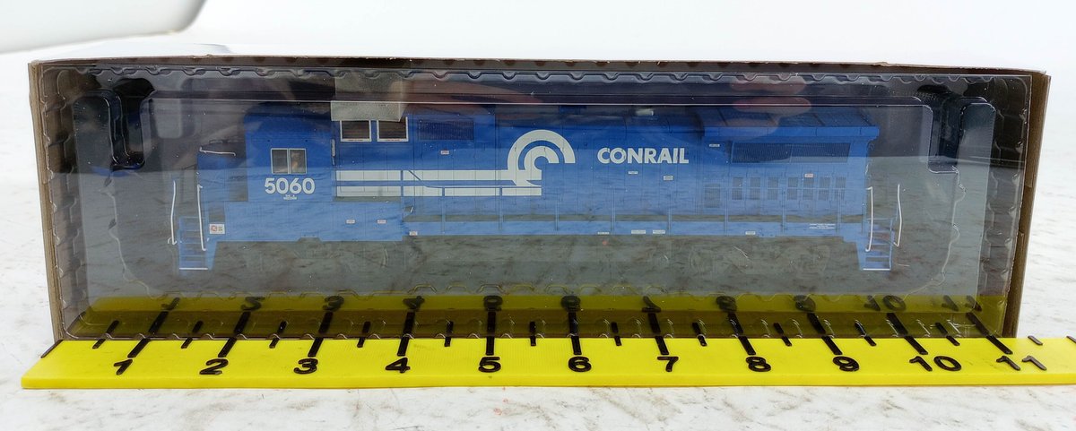 ATLAS HO 10 003 089 CONRAIL HO DASH 8-40B LOCOMOTIVE #5060, OB INV 263330261