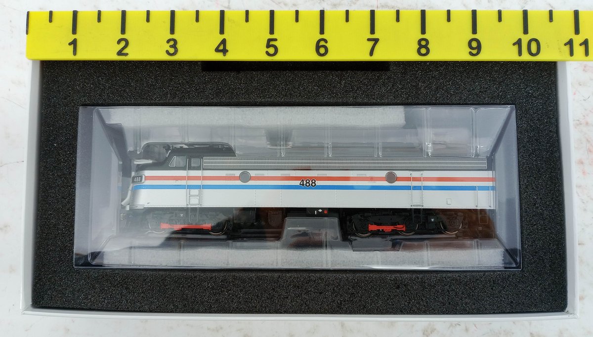 RAPIDO HO 14555 AMTRAK PHASE III EMD FL9 #488 DCC/SOUND LOCOMOTIVE, OB INV 263330279