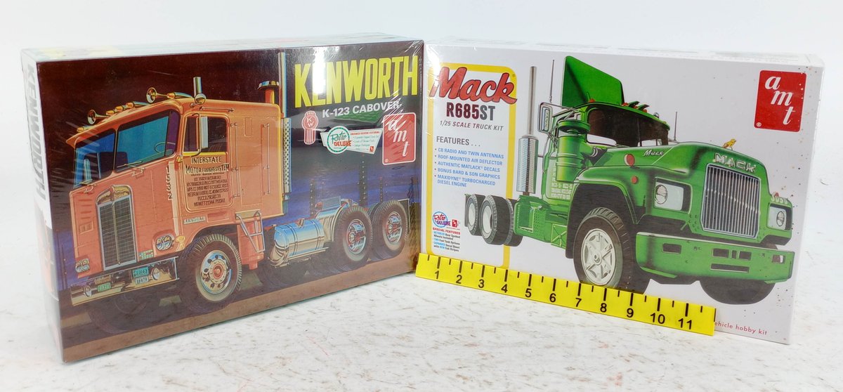 2 AMT 1/25 SCALE TRUCK KITS MACK R685ST & KENWORTH K-123 CABOVER TRACTOR 2 OB INV 263330305
