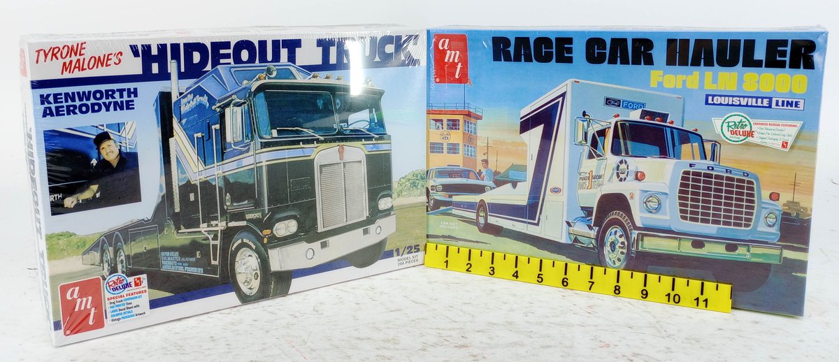 2 AMT 1/25 SCALE TRUCK MODEL KITS HIDEOUT TRUCK KENWORTH AERODYNE & RACE CAR HAULER FORD LN 8000 2 OB INV 263330307