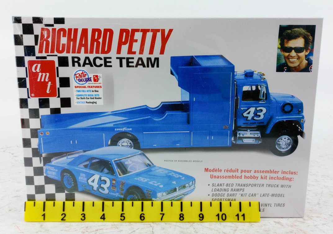 AMT RICHARD PETTY RACE TEAM MODEL KIT #43 TRANSPORTER TRUCK & DODGE DART SPORTSMAN SEALED OB INV 263330312