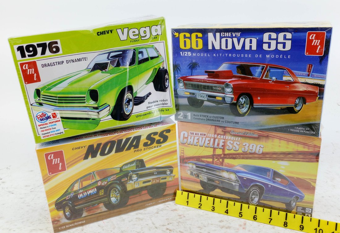 4 AMT/REVELL 1/25 CHEVY MODEL KITS VEGA FUNNY CAR NOVA SS CHEVELLE SS 396 SEALED 4 OB INV 263330316