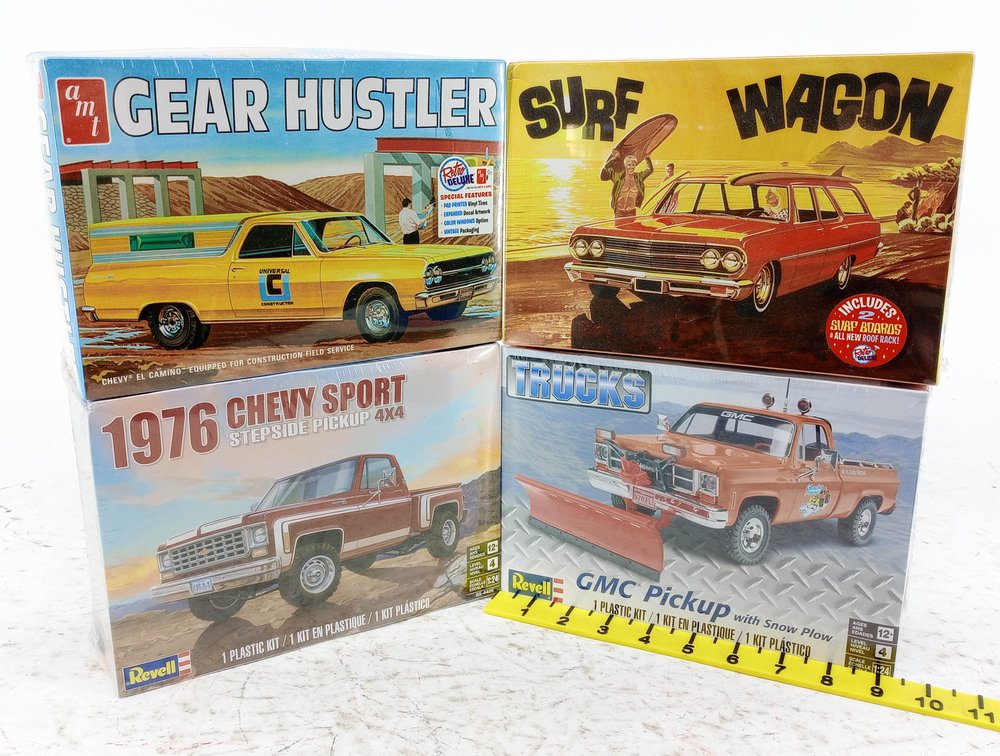 4 AMT & REVELL MODEL KITS GEAR HUSTLER SURF WAGON 1976 CHEVY SPORT GMC PICKUP SNOW PLOW SEALED 4 OB INV 263330317