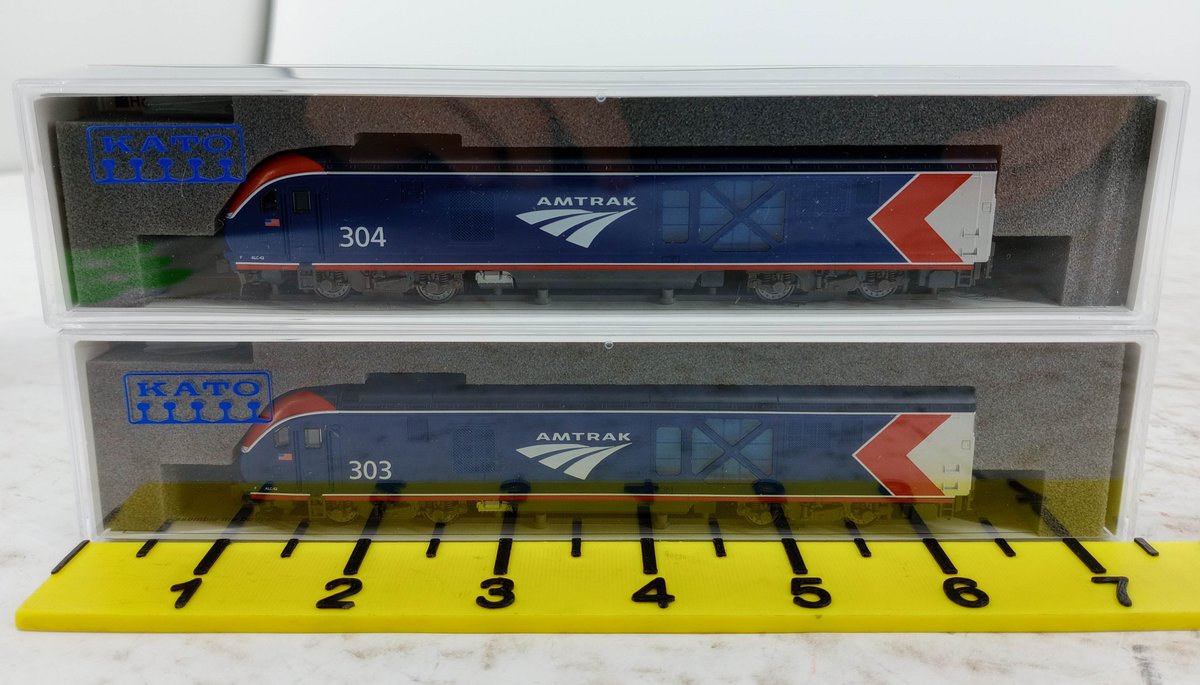 2 KATO N GAUGE 176-6052 & 176-6053 AMTRAK ALC-42 CHARGER PHASE VI LOCOMOTIVES, 2 OBS INV 263330334