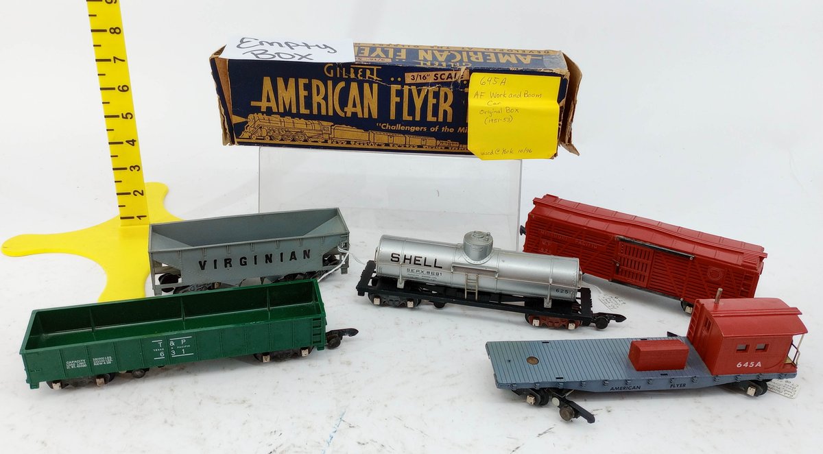 AMERICAN FLYER ASSORTED FREIGHTS W/ 645 WORK CABOOSE IN OB INV 263360027
